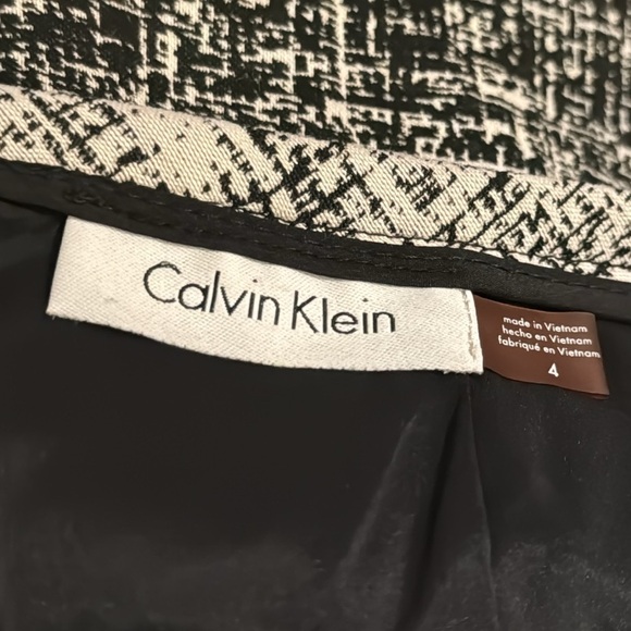Calvin Klein Sz 4 black white pencil skirt - Picture 3 of 6